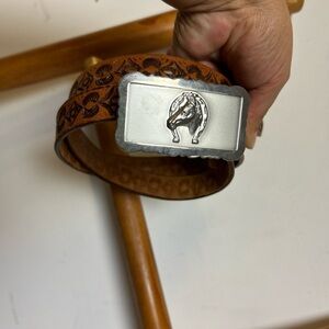 VINTAGE 1518 Silver Horse Bucke and Burton Belt Brown Leather Size 32